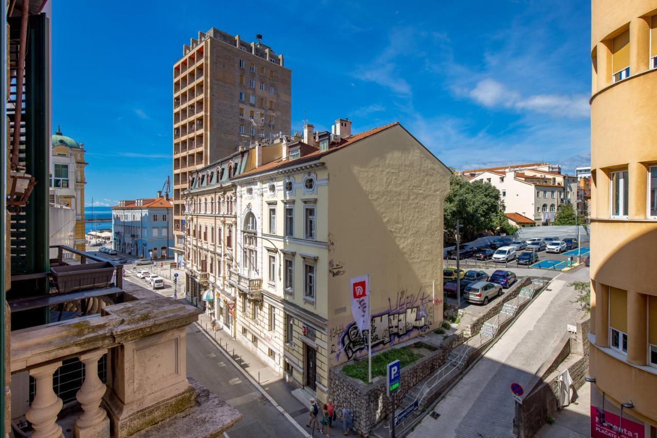 Apartments & Rooms One World Rijeka Exterior foto