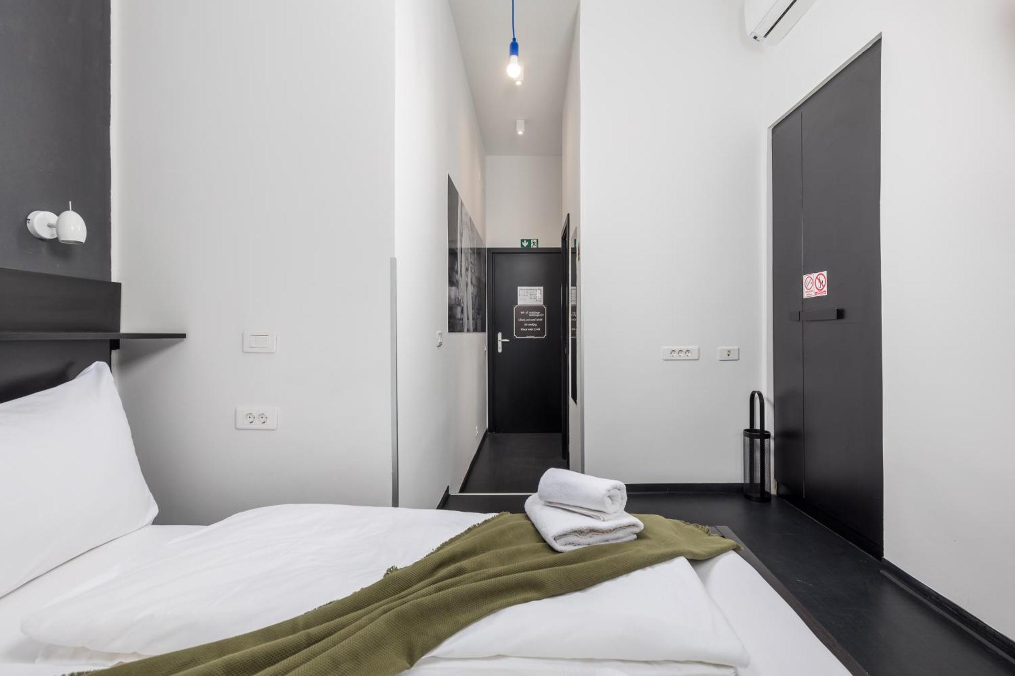 Apartments & Rooms One World Rijeka Exterior foto